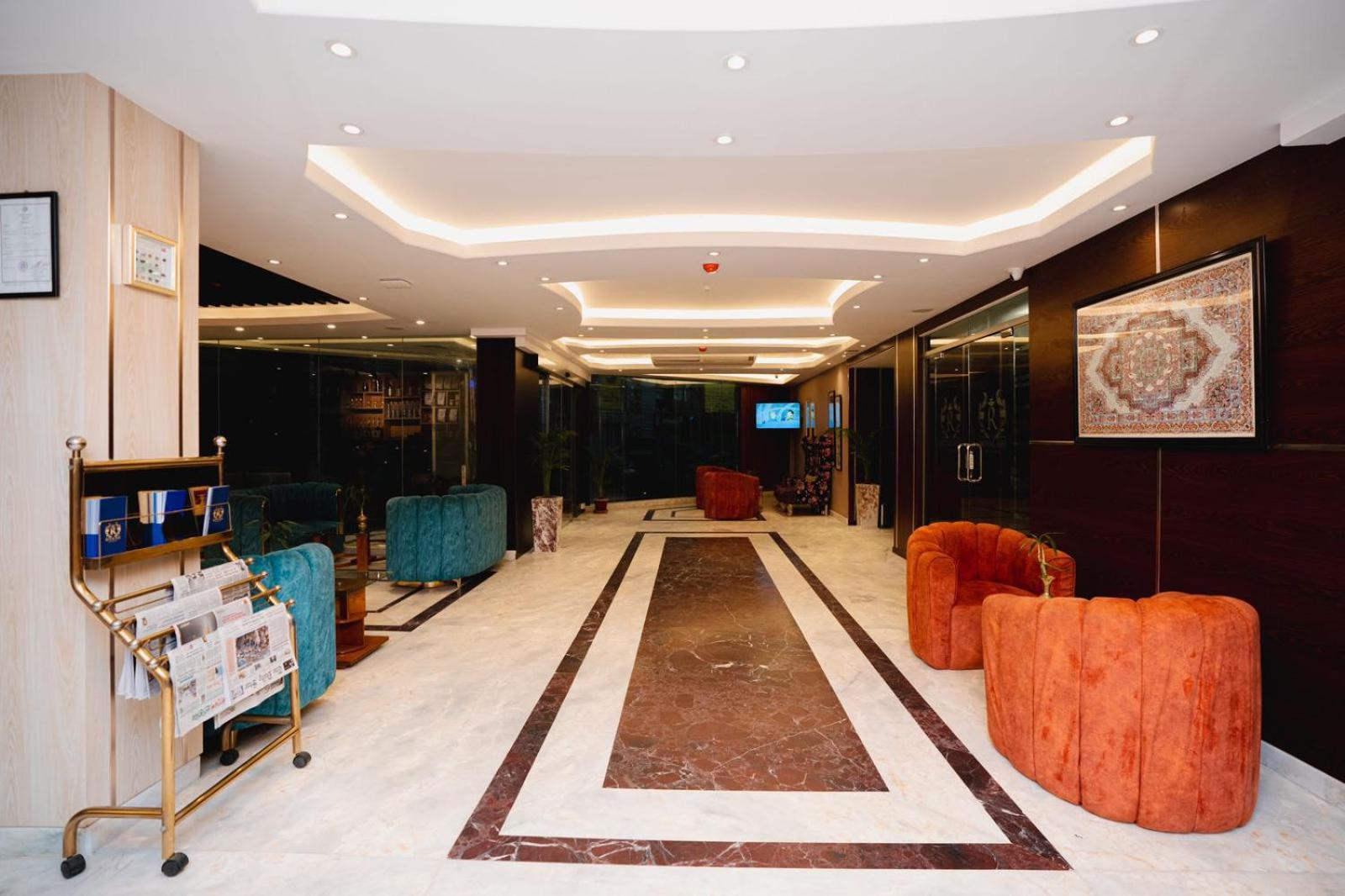 Royal Raj Hotel Раджшахи Экстерьер фото