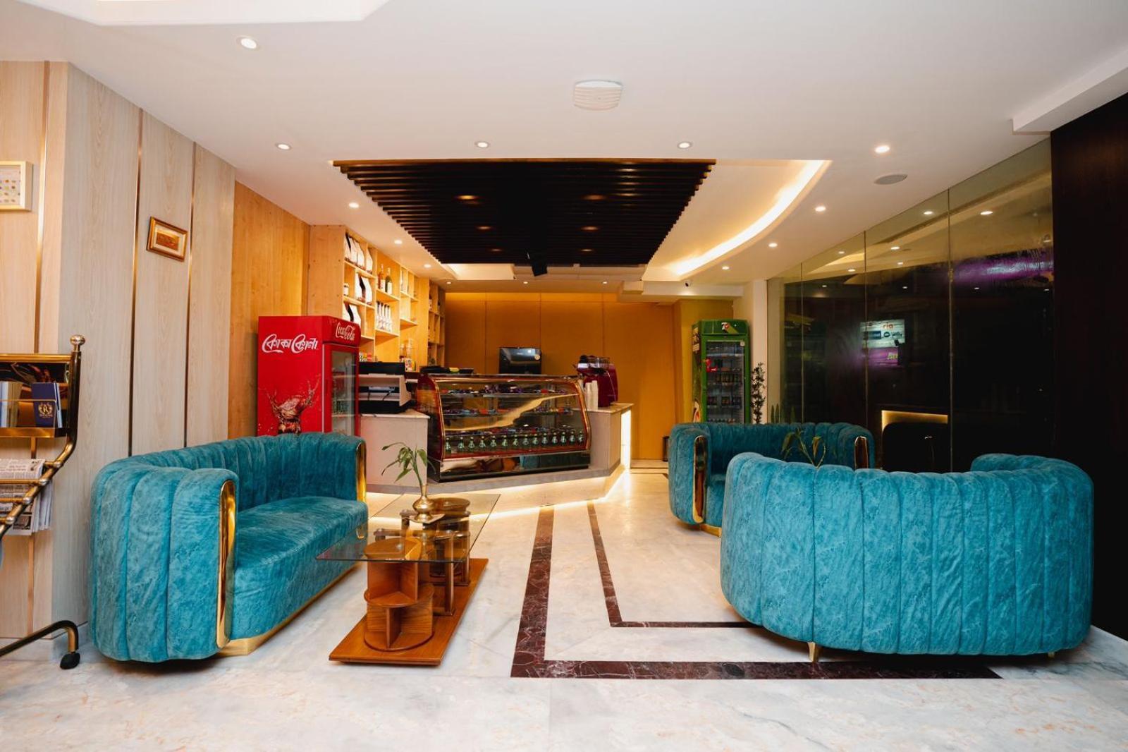 Royal Raj Hotel Раджшахи Экстерьер фото